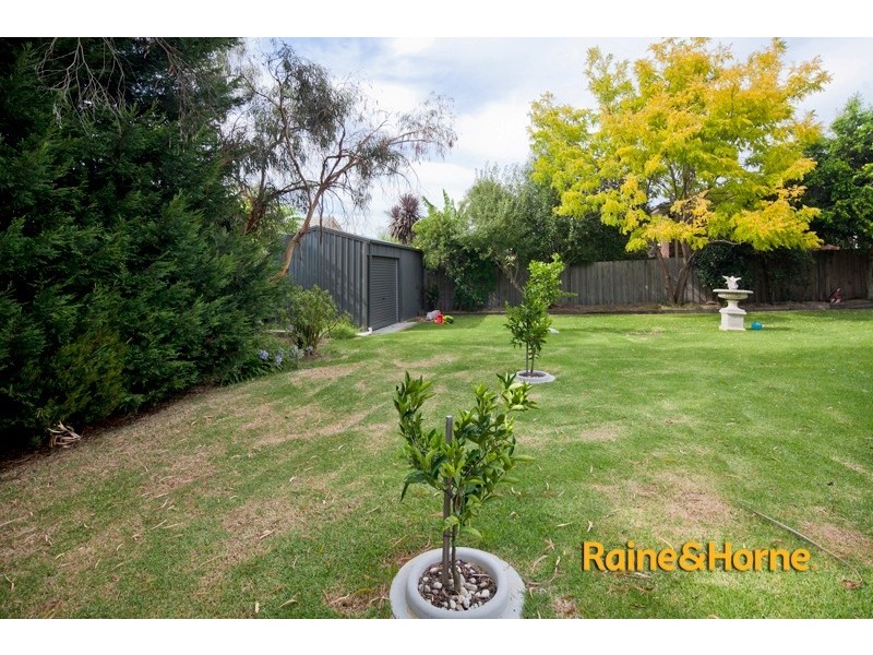 19 Moonbeam Close, Narre Warren South VIC 3805