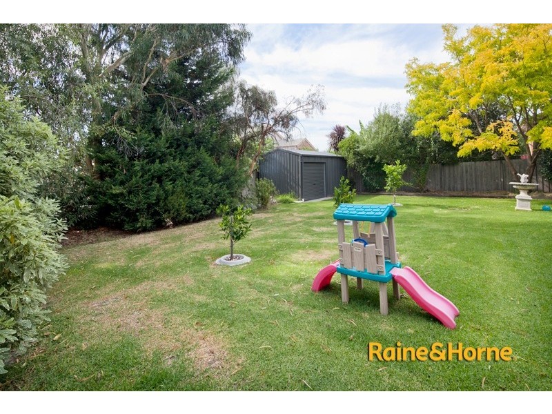 19 Moonbeam Close, Narre Warren South VIC 3805