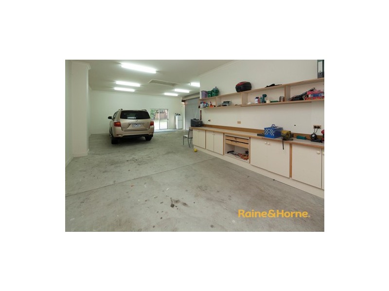 5 Delhuntly Rise, Narre Warren South VIC 3805