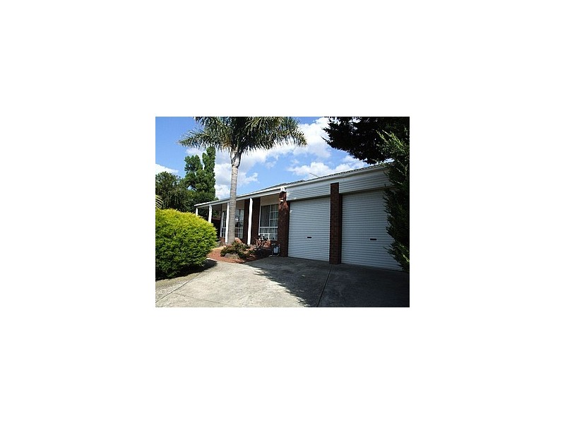 2 Gordonia crescent, Narre Warren VIC 3805