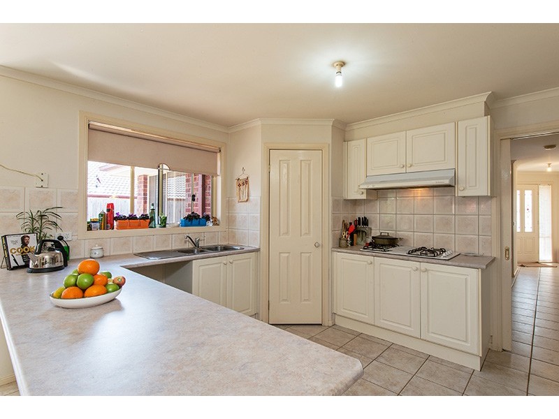 9 Pembury Court, Narre Warren South VIC 3805