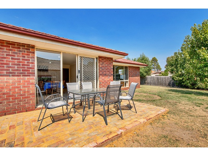 9 Pembury Court, Narre Warren South VIC 3805