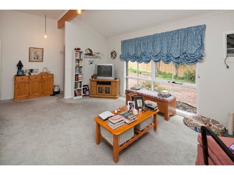 39 Willow Drive, Hampton Park VIC 3976