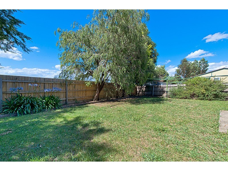 39 Willow Drive, Hampton Park VIC 3976