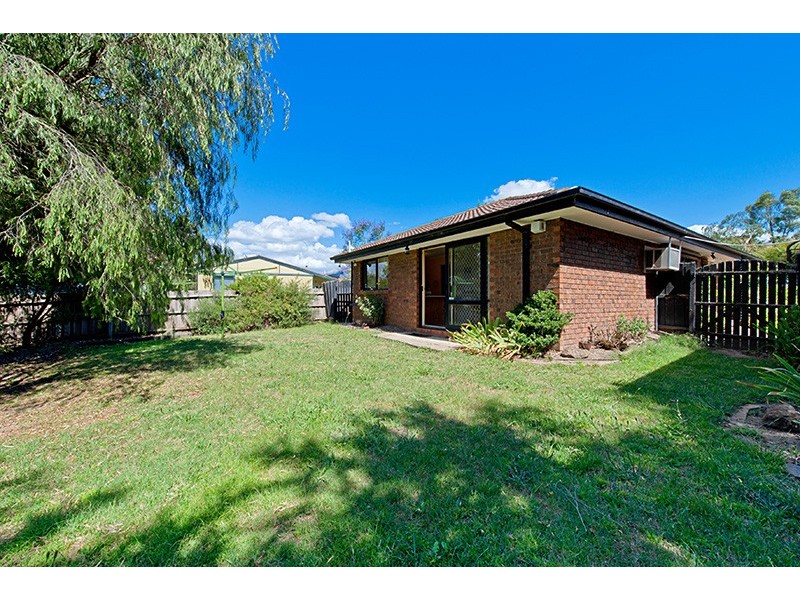39 Willow Drive, Hampton Park VIC 3976
