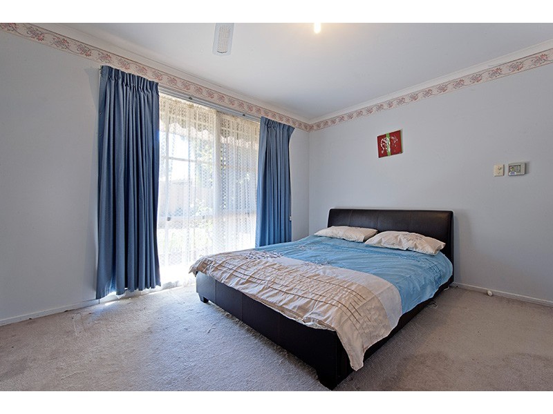 39 Willow Drive, Hampton Park VIC 3976