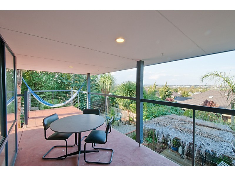 6 Mercy Crt, Narre Warren South VIC 3805