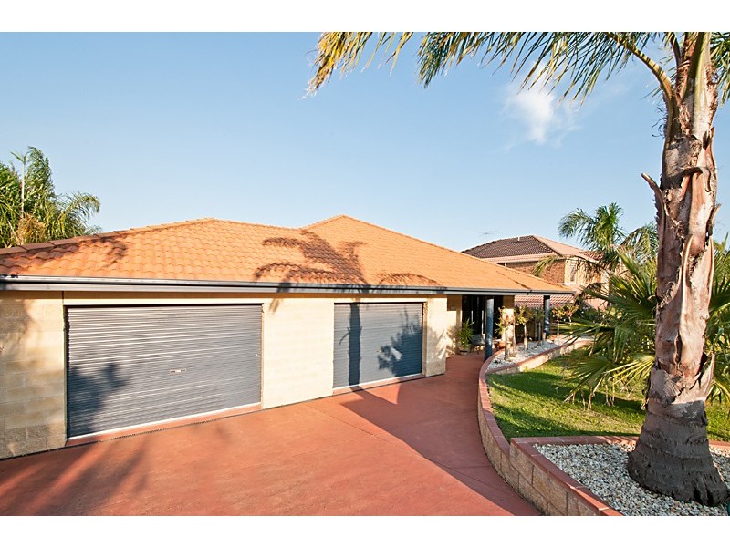 6 Mercy Crt, Narre Warren South VIC 3805
