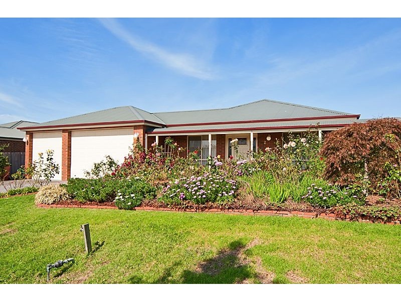 2 Moonbeam Close, Narre Warren South VIC 3805