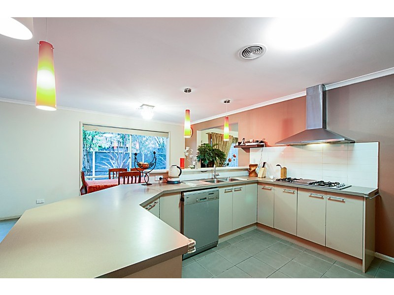 45 Littlecroft Ave, Narre Warren South VIC 3805