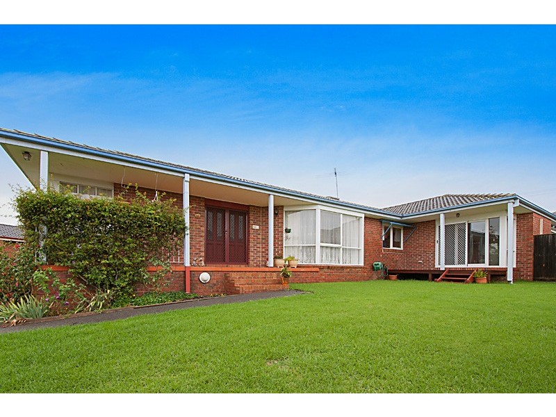 19 Dewdrop Place, Narre Warren South VIC 3805