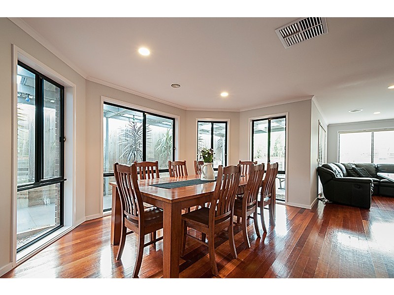 1 Tuileries Rise, Narre Warren South VIC 3805