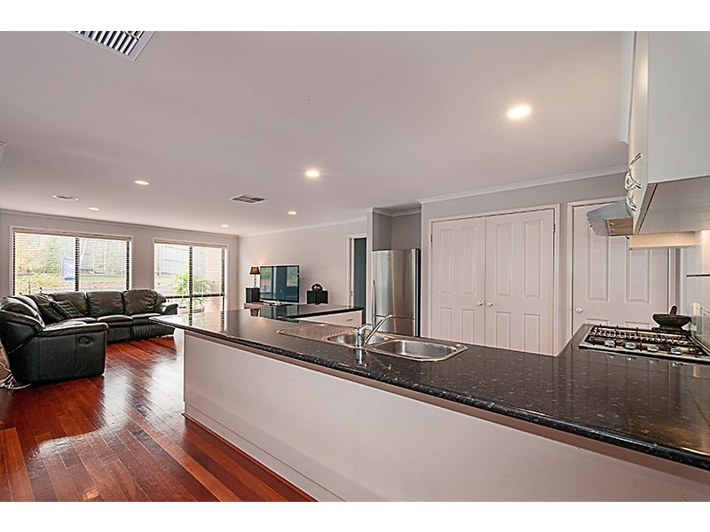 1 Tuileries Rise, Narre Warren South VIC 3805