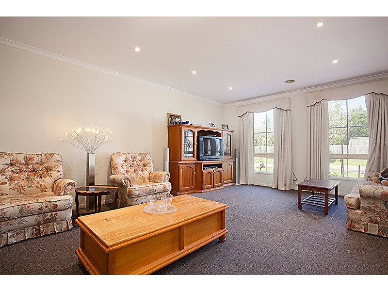 6 Cantrell Place, Narre Warren South VIC 3805