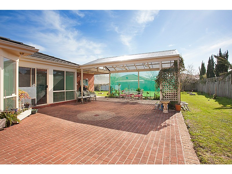6 Cantrell Place, Narre Warren South VIC 3805