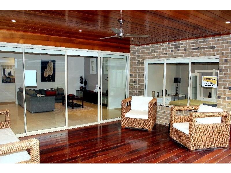 LOT 133/ No 43 Mountainview Blvd, Cranbourne North VIC 3977
