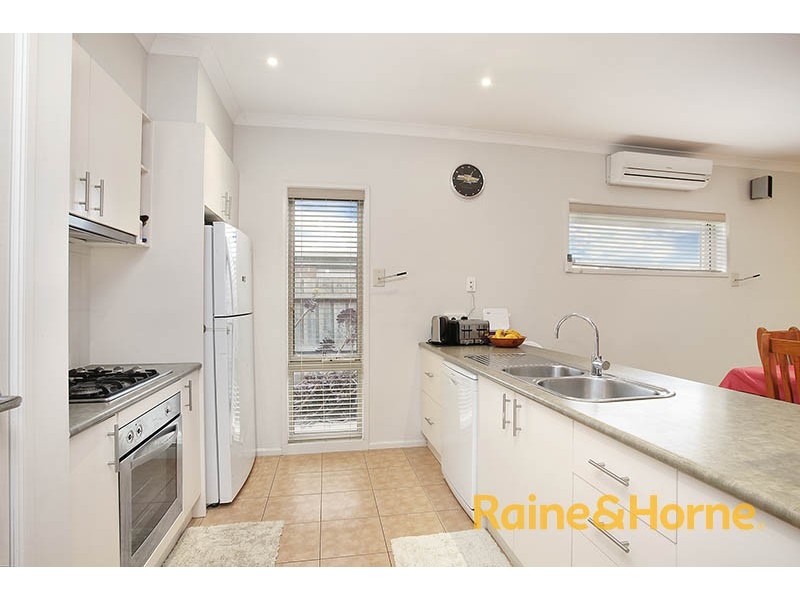 39 Tyrell Place, Berwick VIC 3806