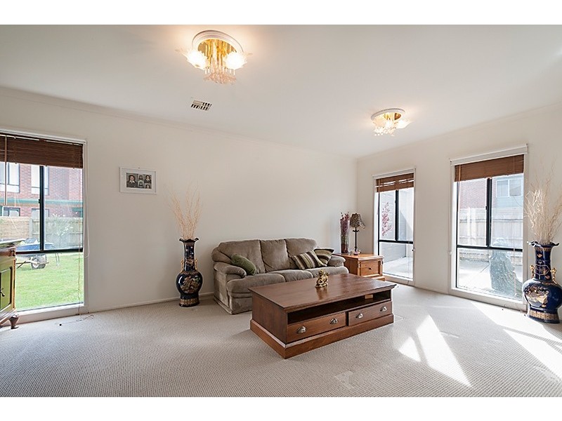 11 Pike Close, Narre Warren South VIC 3805