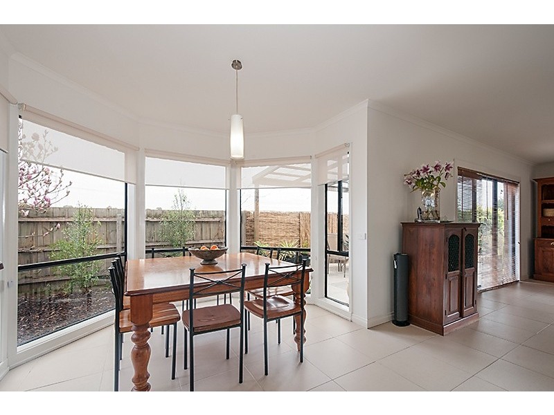 11 Pike Close, Narre Warren South VIC 3805