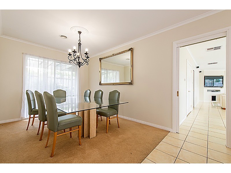 5 The Boulevard, Narre Warren South VIC 3805