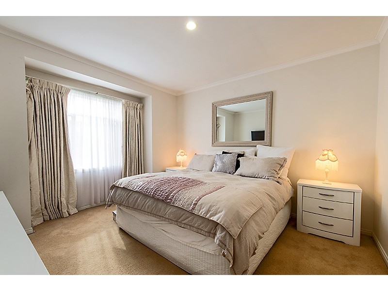 5 The Boulevard, Narre Warren South VIC 3805