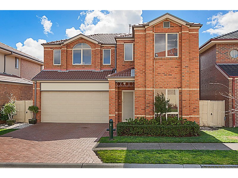 4 Penrose Drive, Narre Warren South VIC 3805