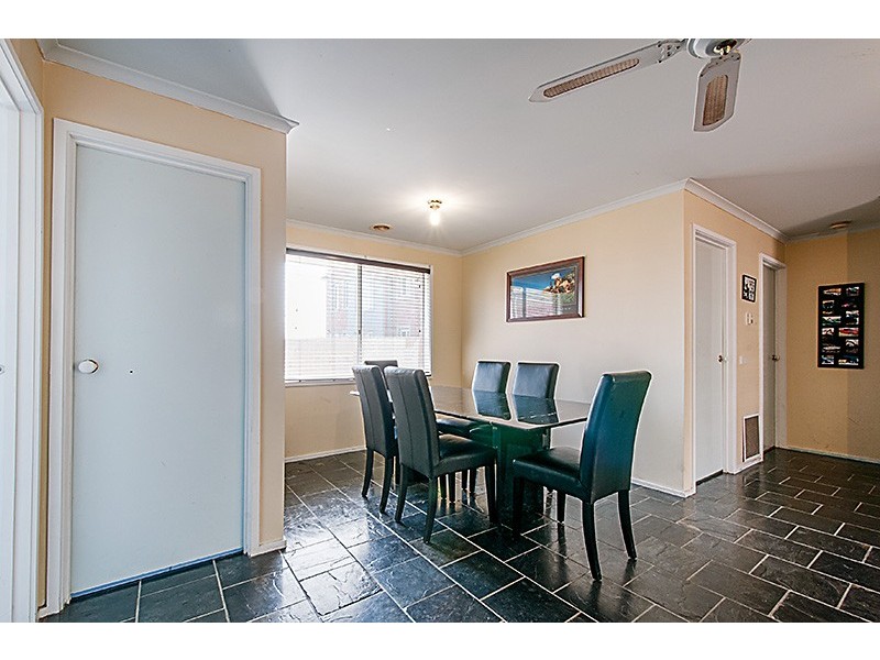 13 Gull Way, Narre Warren South VIC 3805