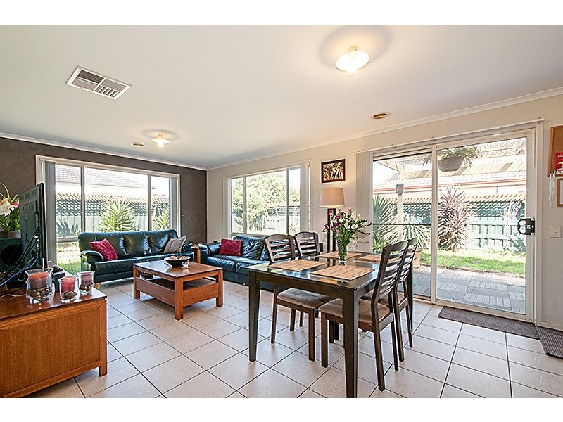 14 Shay Close, Narre Warren South VIC 3805