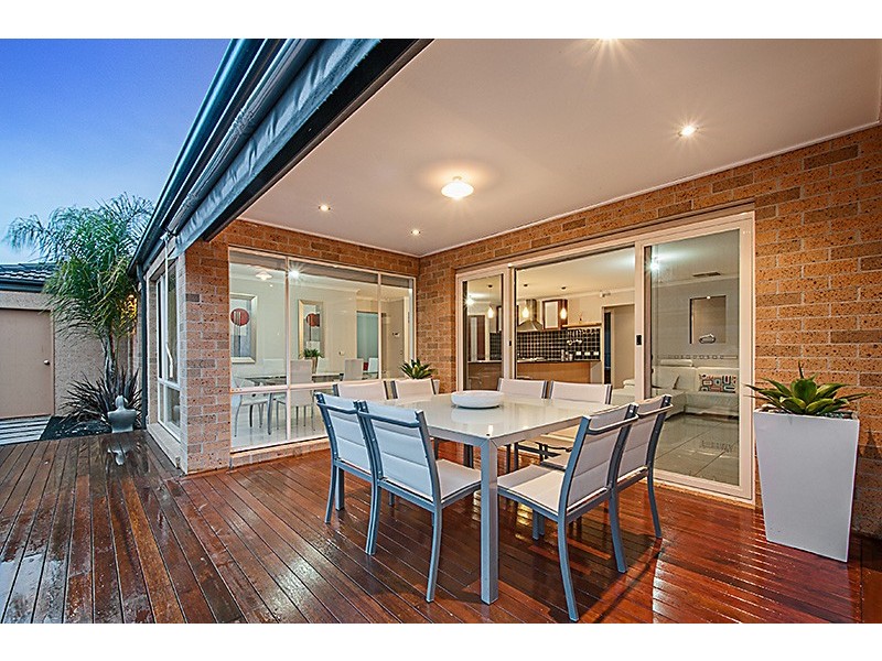 51 Tuileries Rise, Narre Warren South VIC 3805