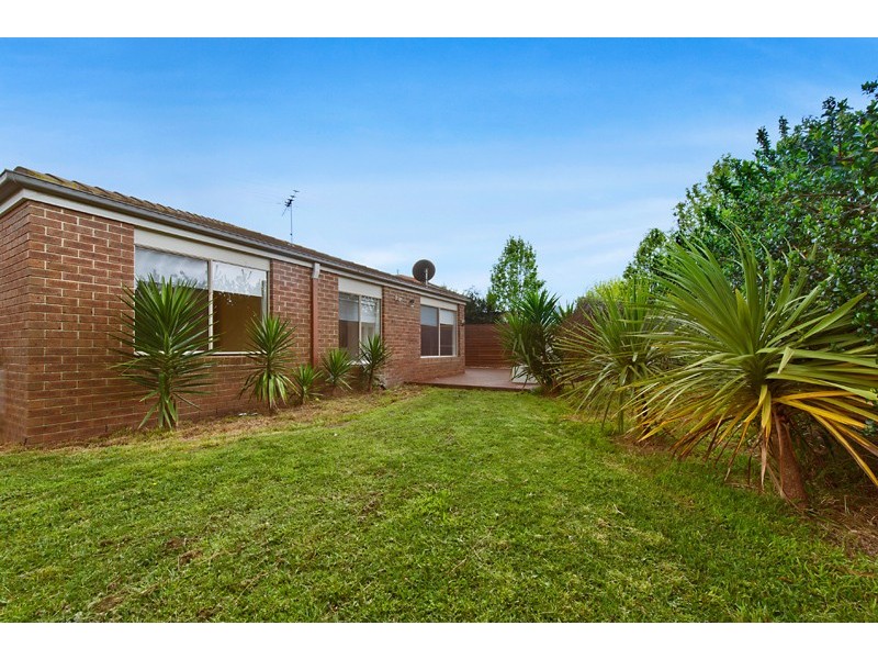 49 Littlecroft Ave, Narre Warren South VIC 3805