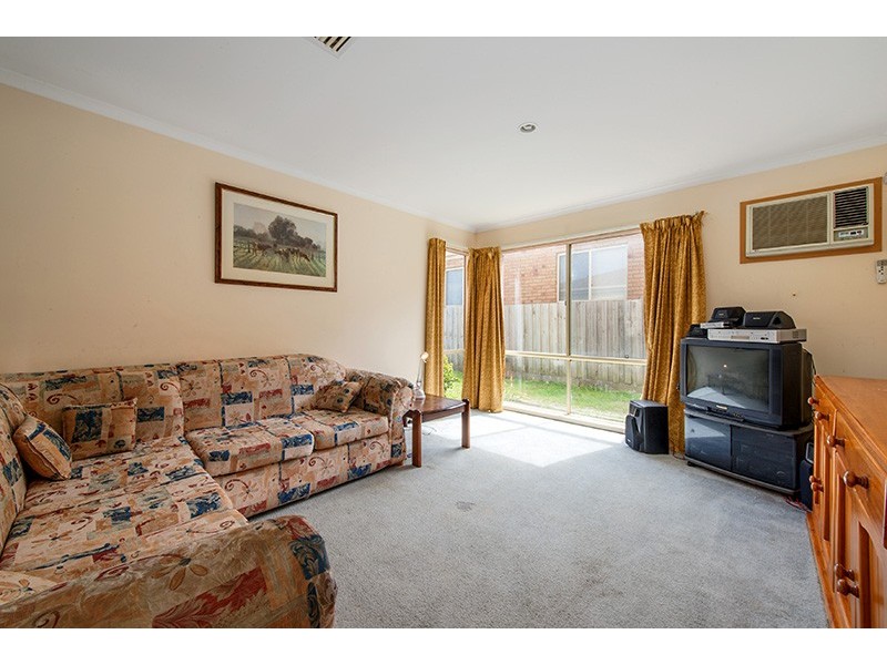 5 Isabella Place, Cranbourne North VIC 3977