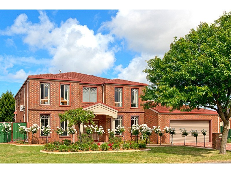 1 Scarborough Drive, Narre Warren South VIC 3805