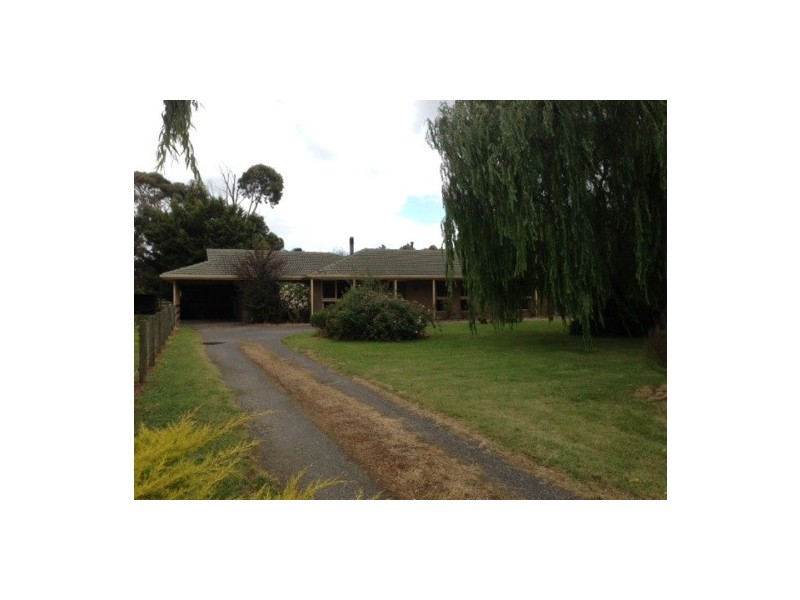 9 Collison Street, Cranbourne East VIC 3977