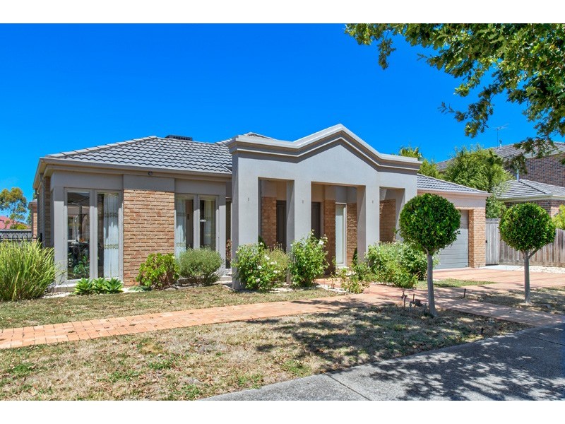 46 Berwick Springs Promenade, Narre Warren South VIC 3805