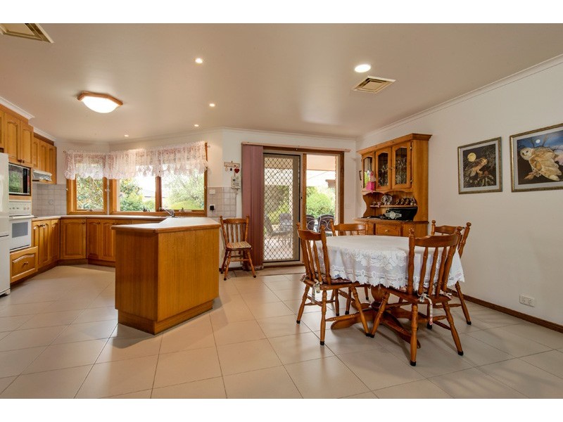 4 Stevensons Road, Cranbourne VIC 3977