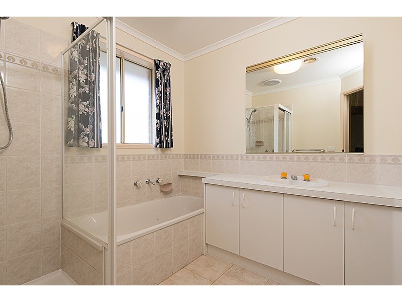 67 The Parkway, Hampton Park VIC 3976