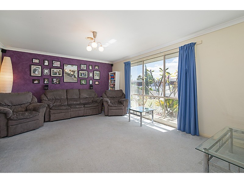 37 Trafalgar Way, Cranbourne East VIC 3977