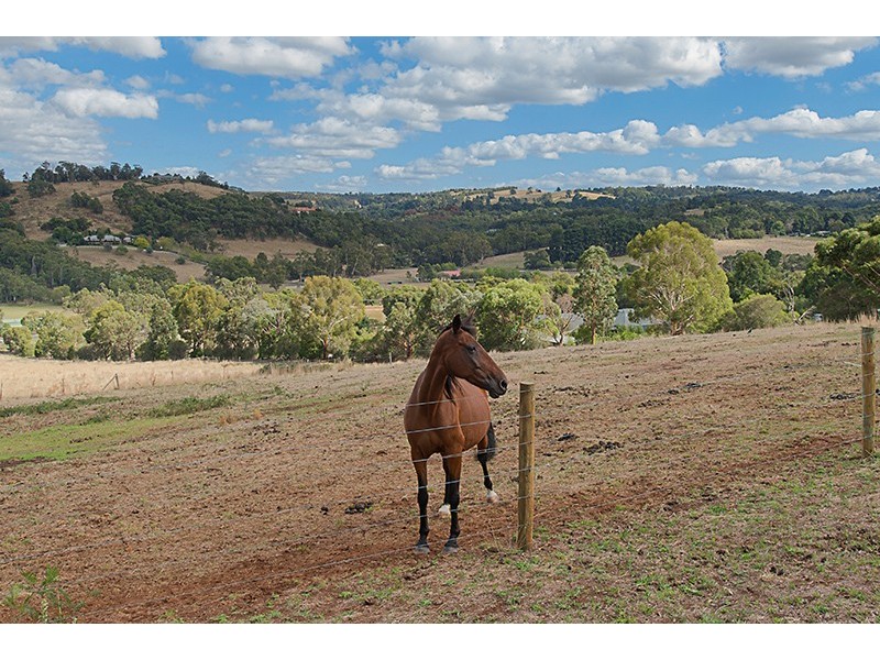 260 Army Road, Pakenham VIC 3810