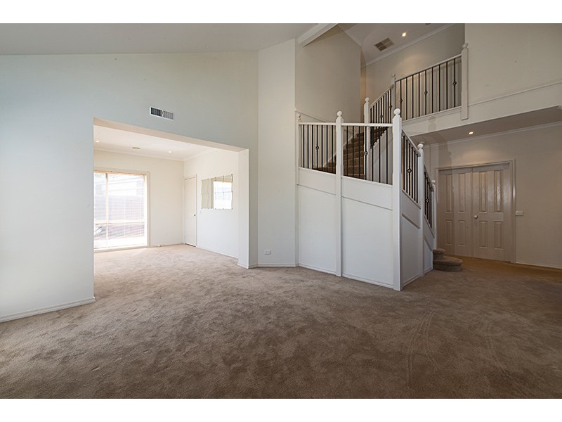 45 Amhurst Drive, Narre Warren South VIC 3805