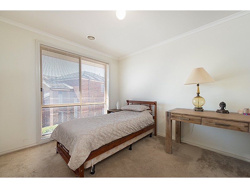 45 Amhurst Drive, Narre Warren South VIC 3805