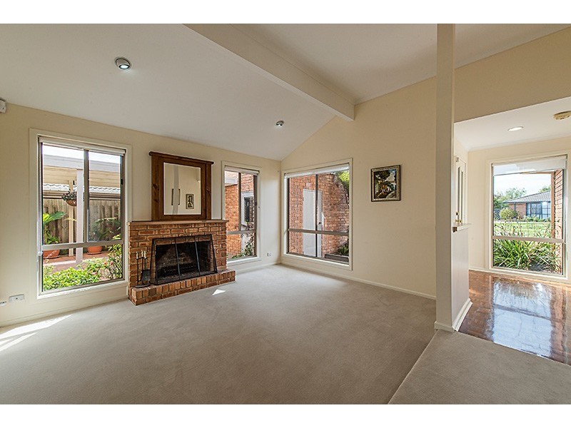 9 Delmare Court, Narre Warren South VIC 3805