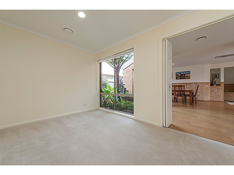 9 Delmare Court, Narre Warren South VIC 3805