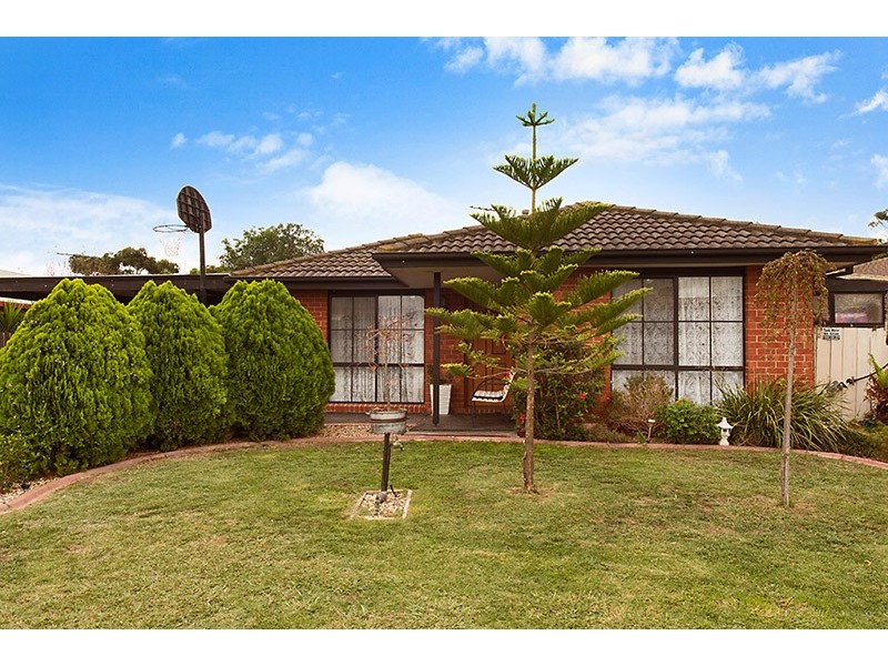 14 Flamingo Crt, Narre Warren South VIC 3805