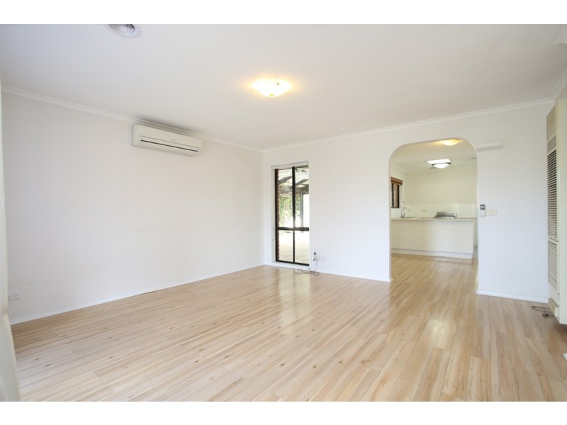 14 Flamingo Crt, Narre Warren South VIC 3805