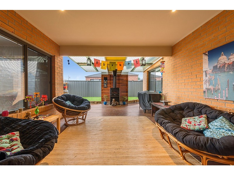 3 Aldous Place, Cranbourne North VIC 3977