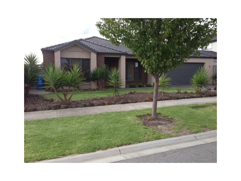 46 Von Nida Drive, Cranbourne North VIC 3977