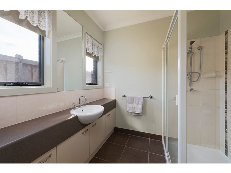 46 Von Nida Drive, Cranbourne North VIC 3977