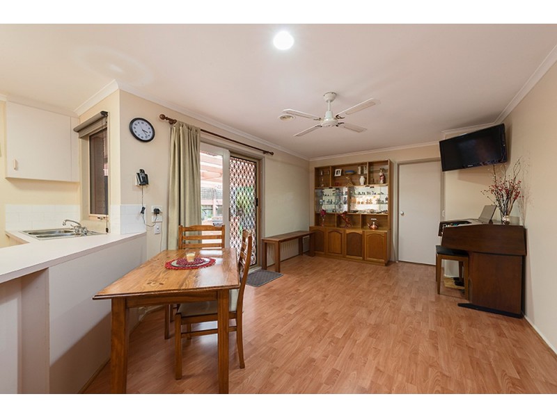 7 Hamilton Drive, Cranbourne North VIC 3977