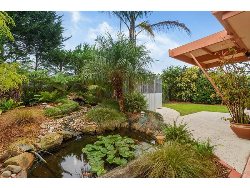 7 Hamilton Drive, Cranbourne North VIC 3977