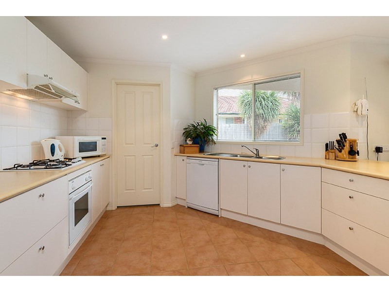 150 The Promenade, Narre Warren South VIC 3805